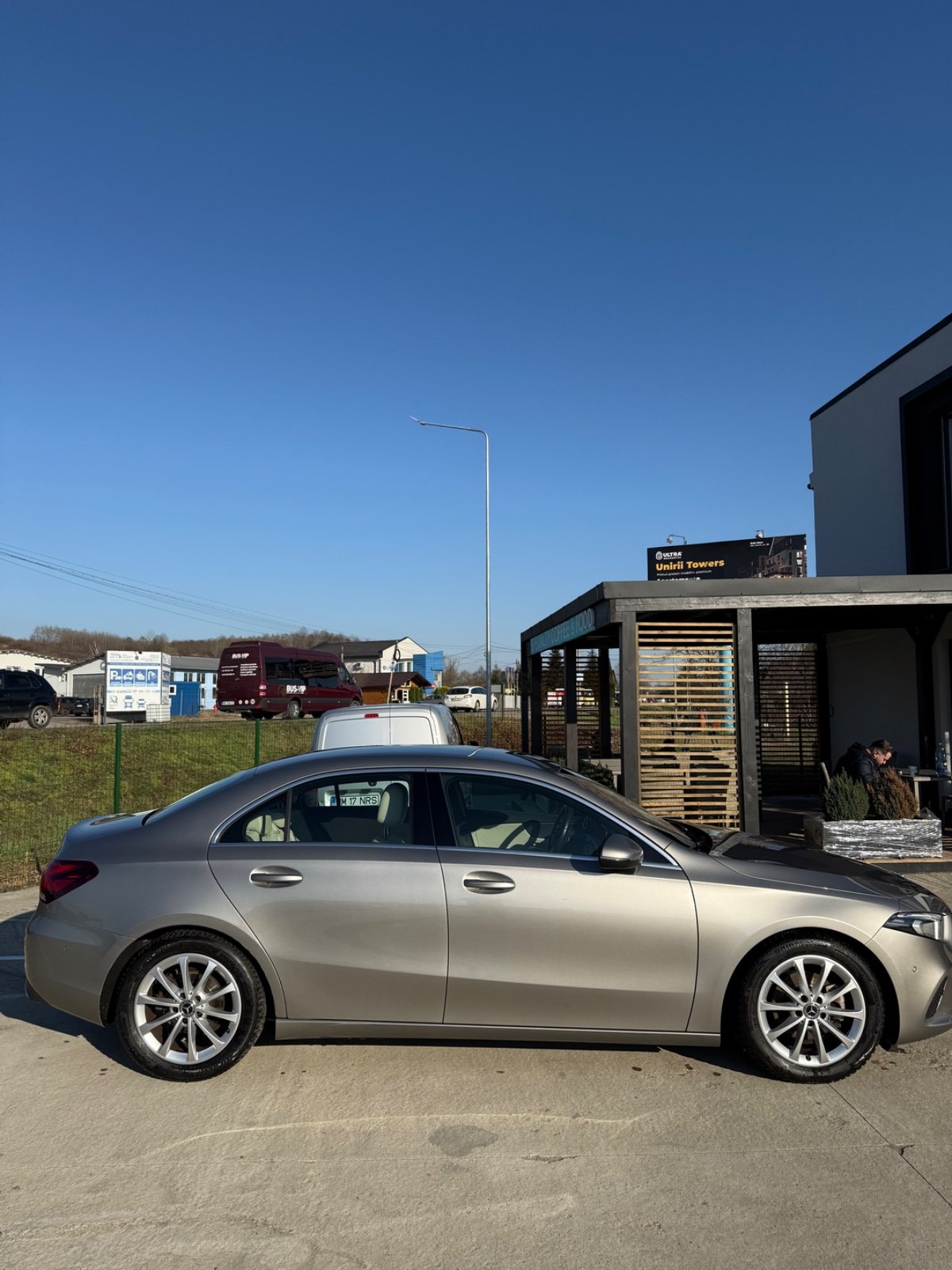 WhatsApp Image 2025-03-20 at 20.33.48 (2)