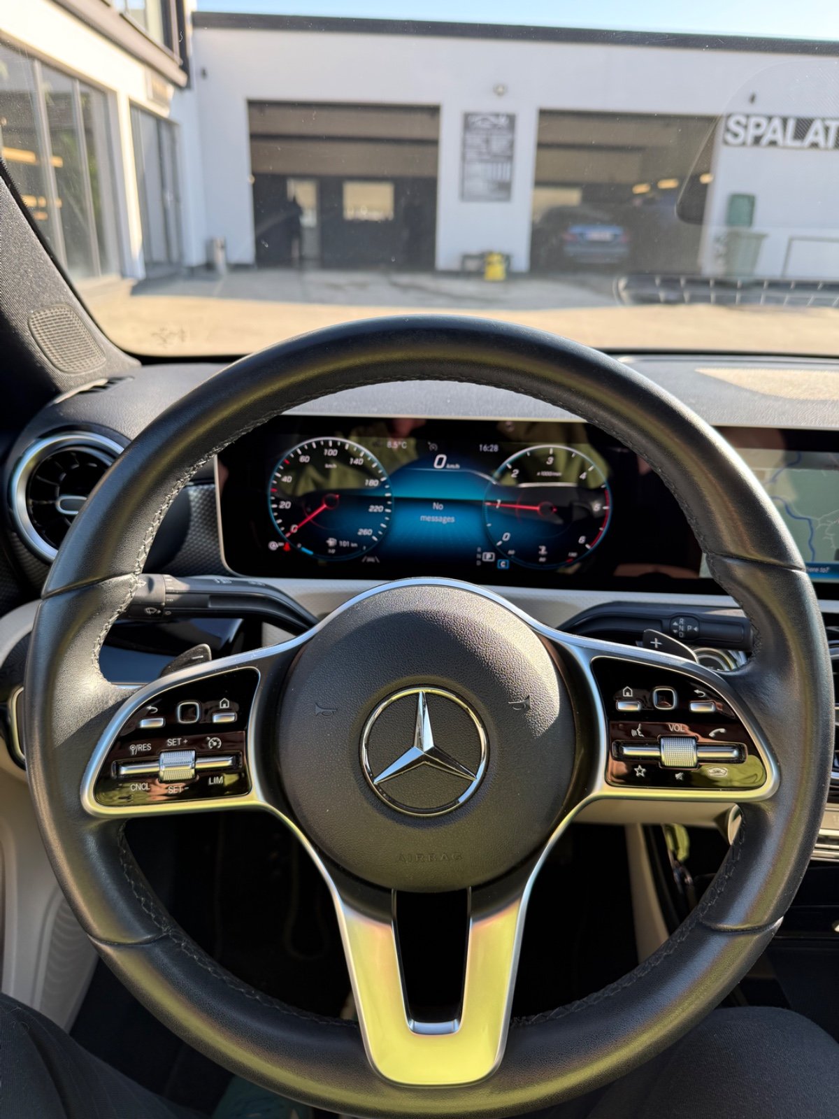 WhatsApp Image 2025-03-20 at 20.33.49 (4)